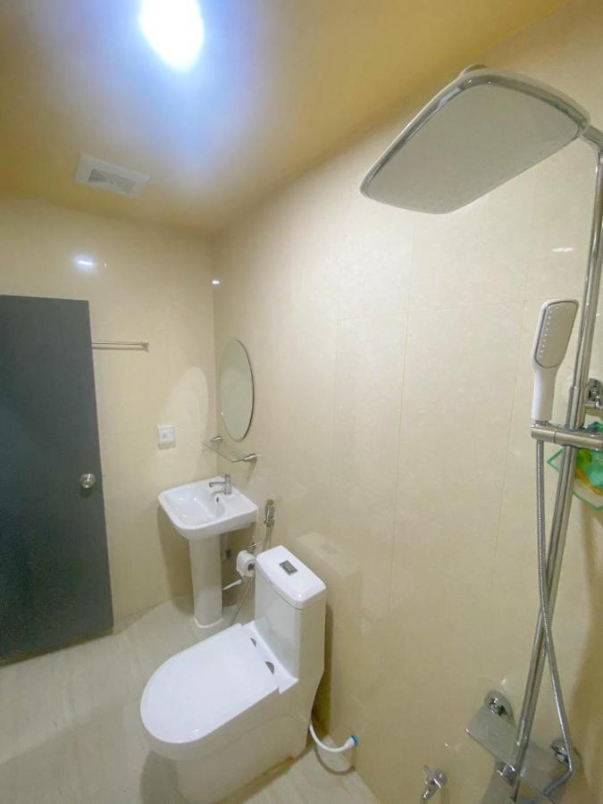 Fatims Beach House Maafushi Bagian luar foto