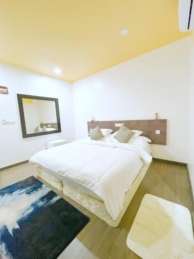 Fatims Beach House Maafushi Bagian luar foto